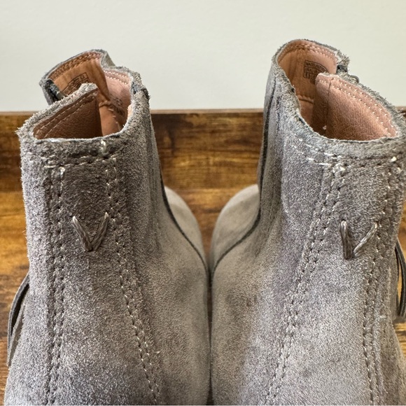 Vionic Madeline Suede Tassel Zipper Block Heel Ankle Boot Weather Resistant 8.5 - Picture 8 of 16